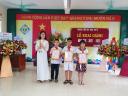 trao thuong hs dat giai THT.jpg - 